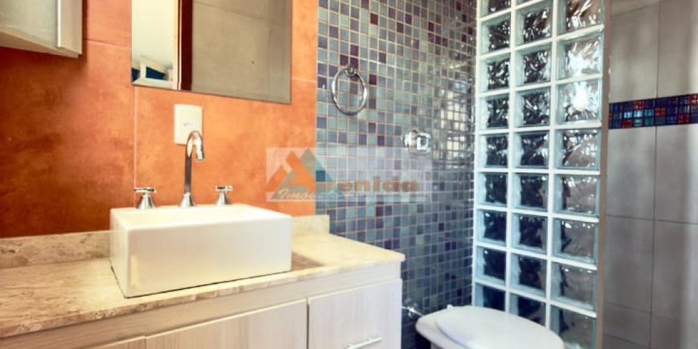 WhatsApp Image 2025-12-02 at 15.02.00 (2)