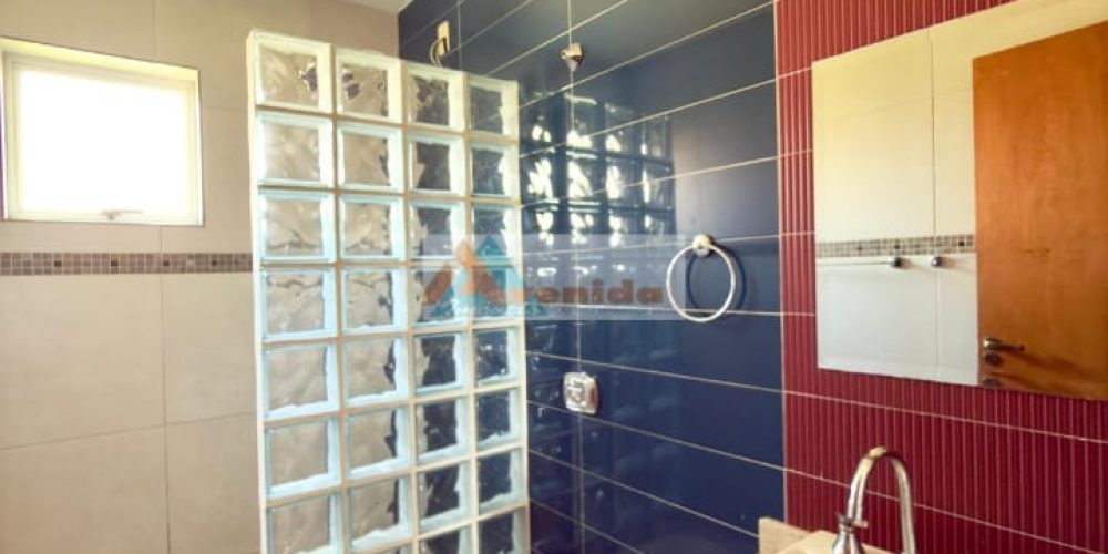 WhatsApp Image 2025-12-02 at 15.02.00