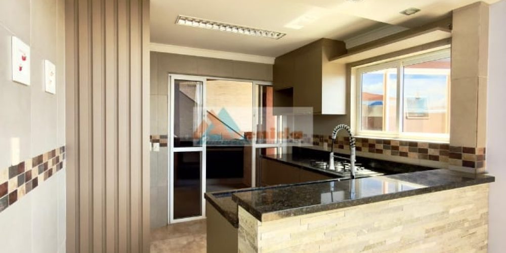 WhatsApp Image 2025-12-02 at 15.02.01