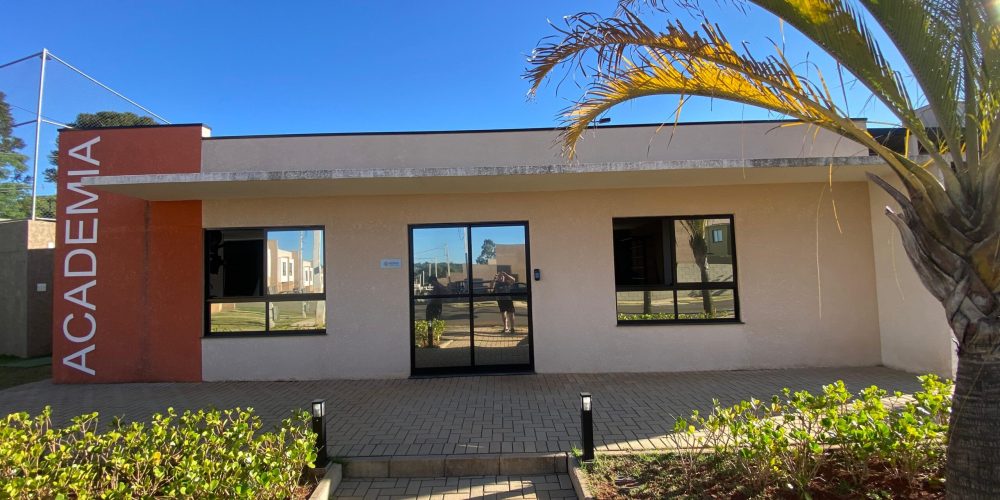 WhatsApp Image 2025-12-08 at 14.41.34 (2)