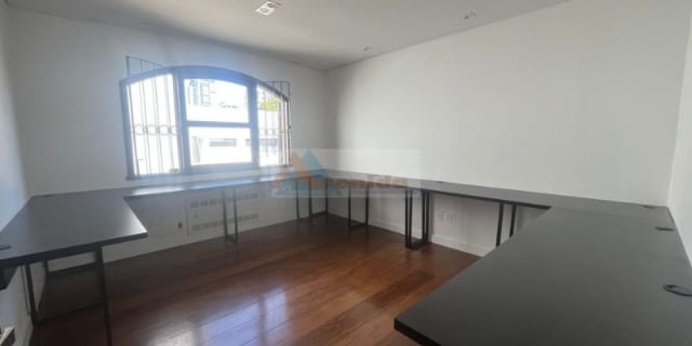 WhatsApp Image 2025-12-16 at 14.47.13